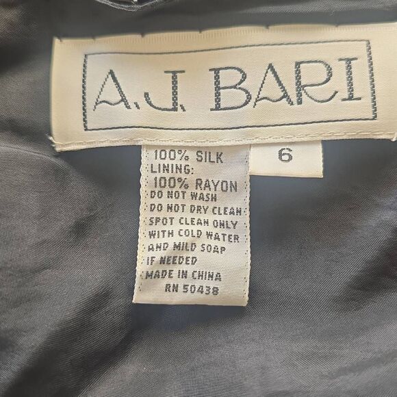 AJ Bari 80s Vintage Blk Sequin Sheath, Knee Length,  Never Worn, Gorgeous , Sz.6 - Picture 11 of 12